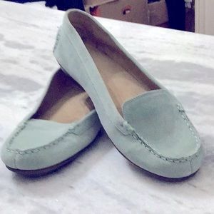 AEROSOLES  leather moccasins